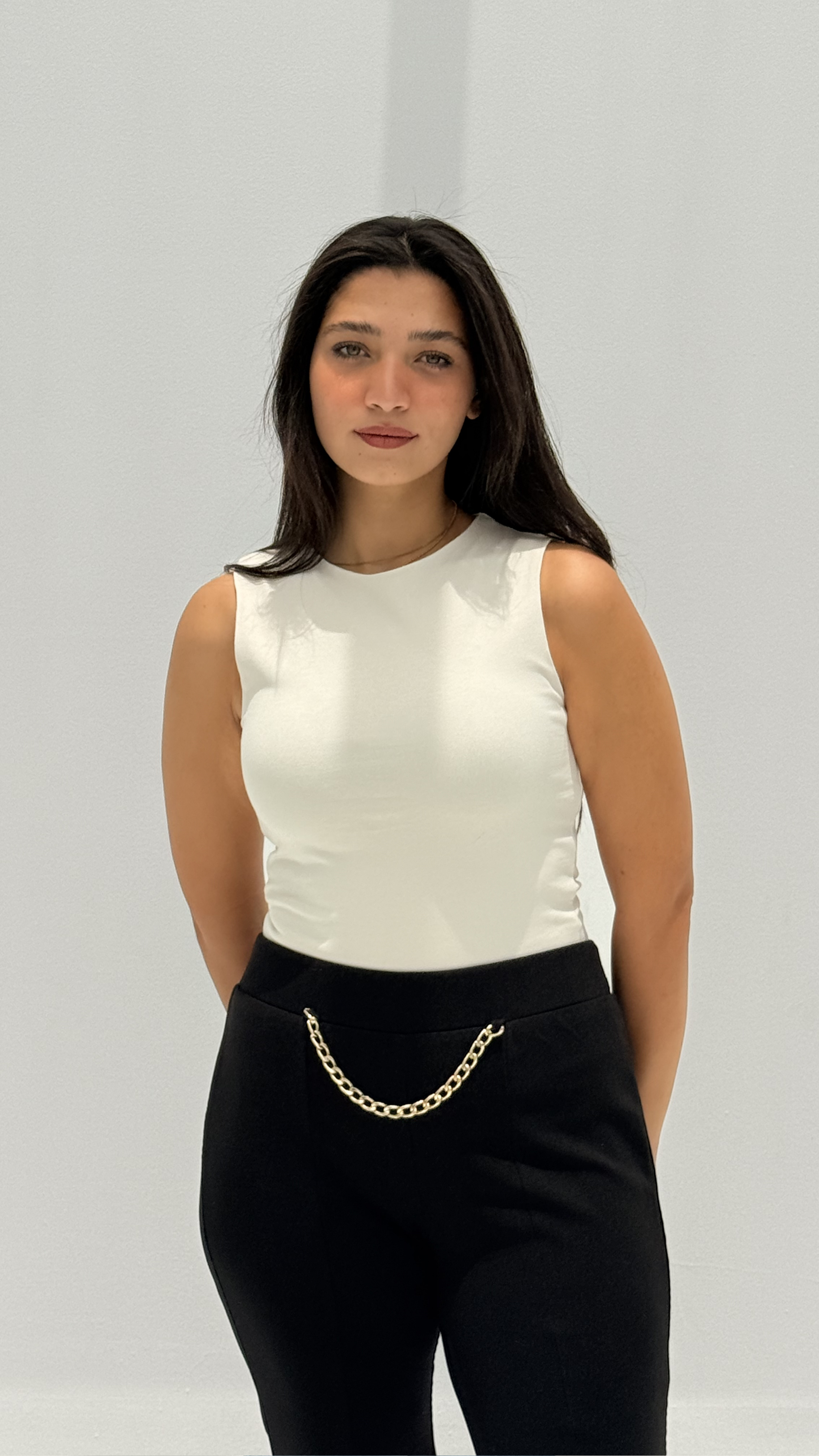 Sleeveless basic top - Beige